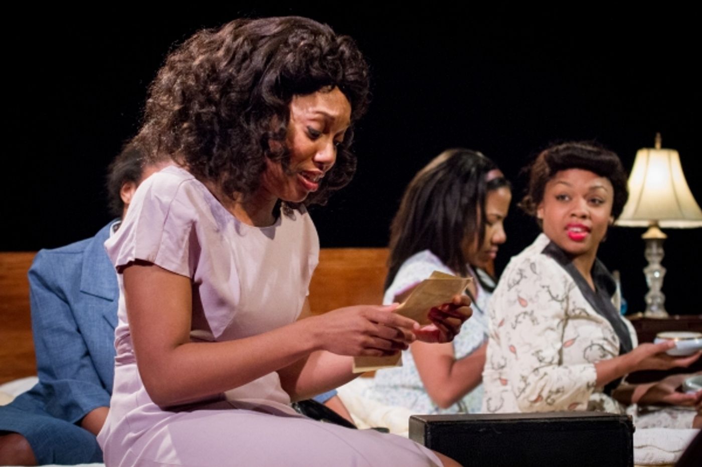 Photo Flash: First Look at Prologue Theatre's SATURDAY NIGHT/SUNDAY MORNING at Steppenwolf  Image