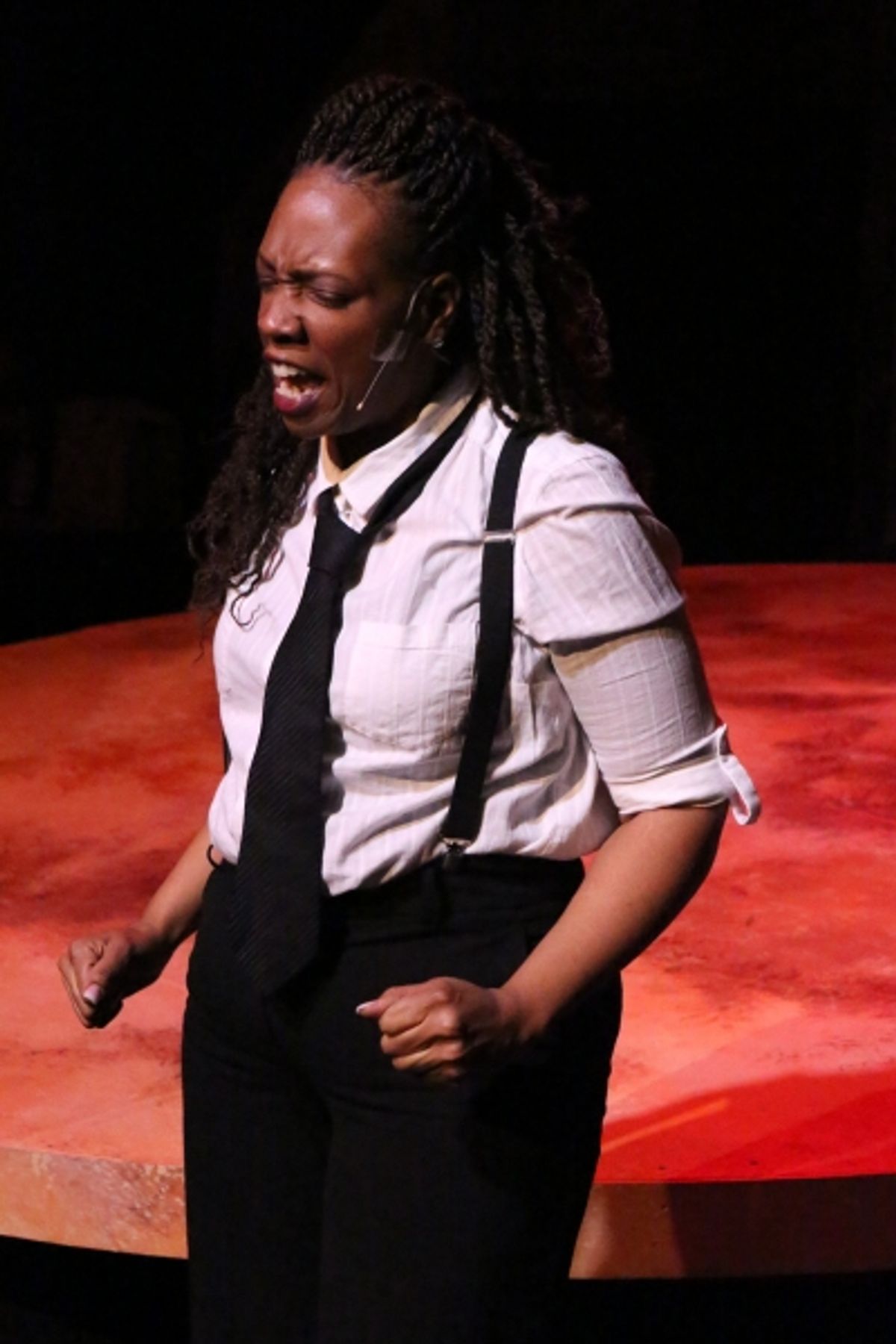 Cody LaShea (as Joanne) singing ''Tango: Maureen'' at 