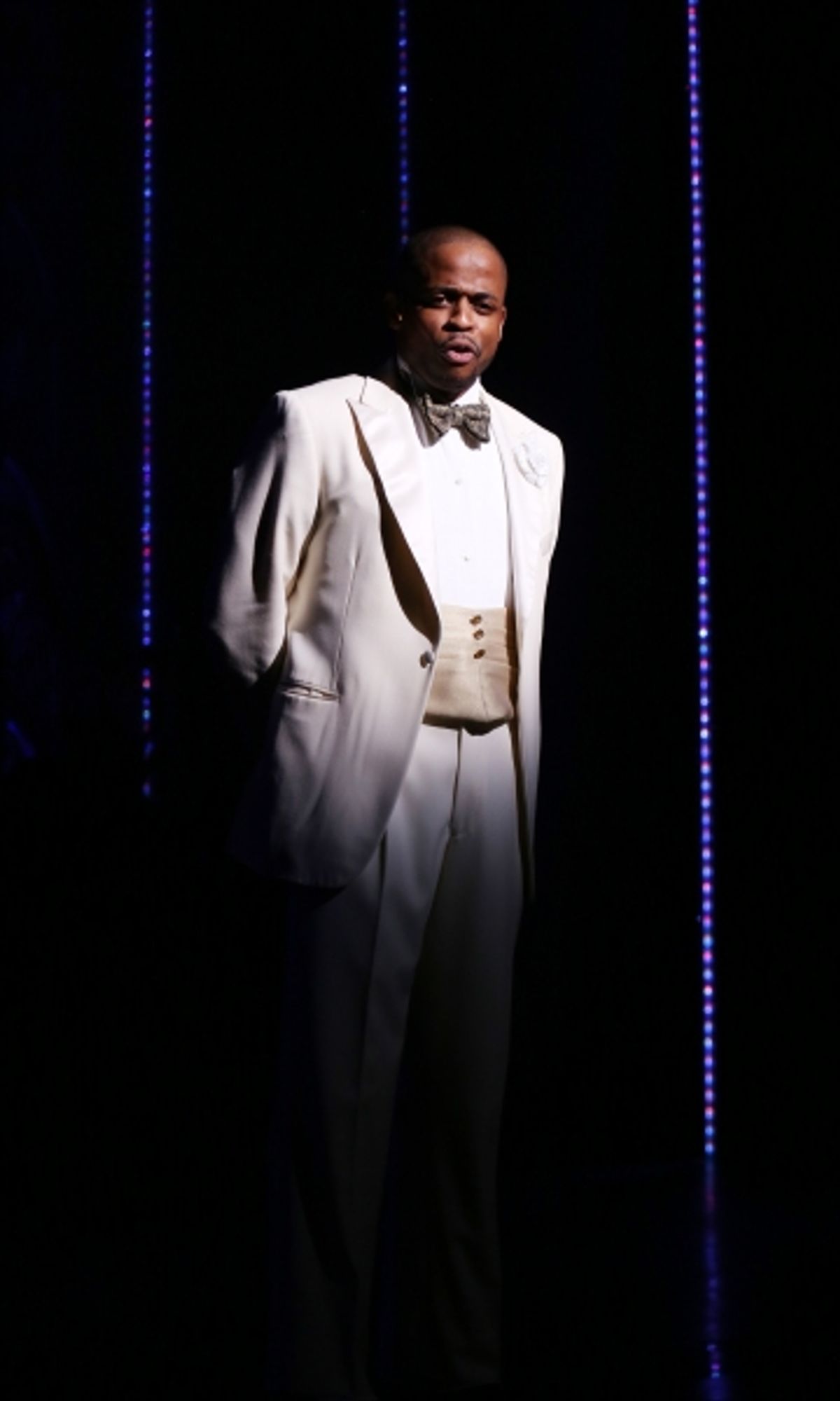 Dule Hill introduces Brian Stokes Mitchell at 