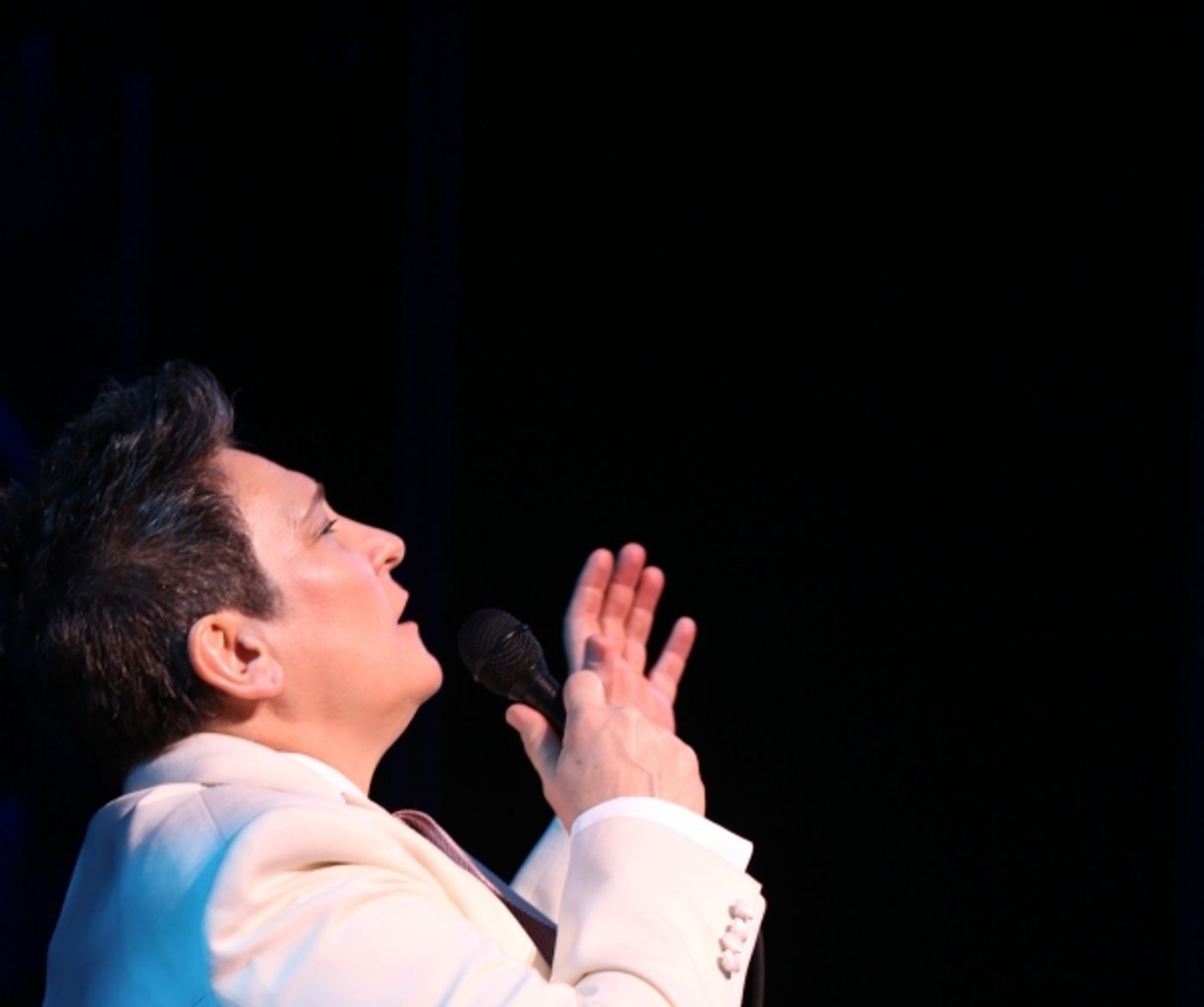 Photo Coverage: k.d. lang Performs 'Hallelujah' in AFTER MIDNIGHT  Image