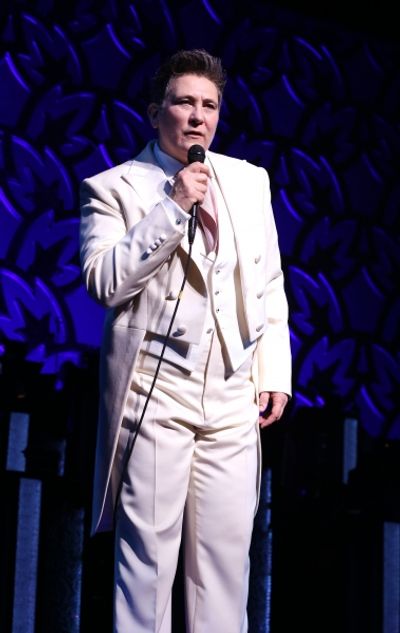 k.d. lang performs "Hallelujah" Photo