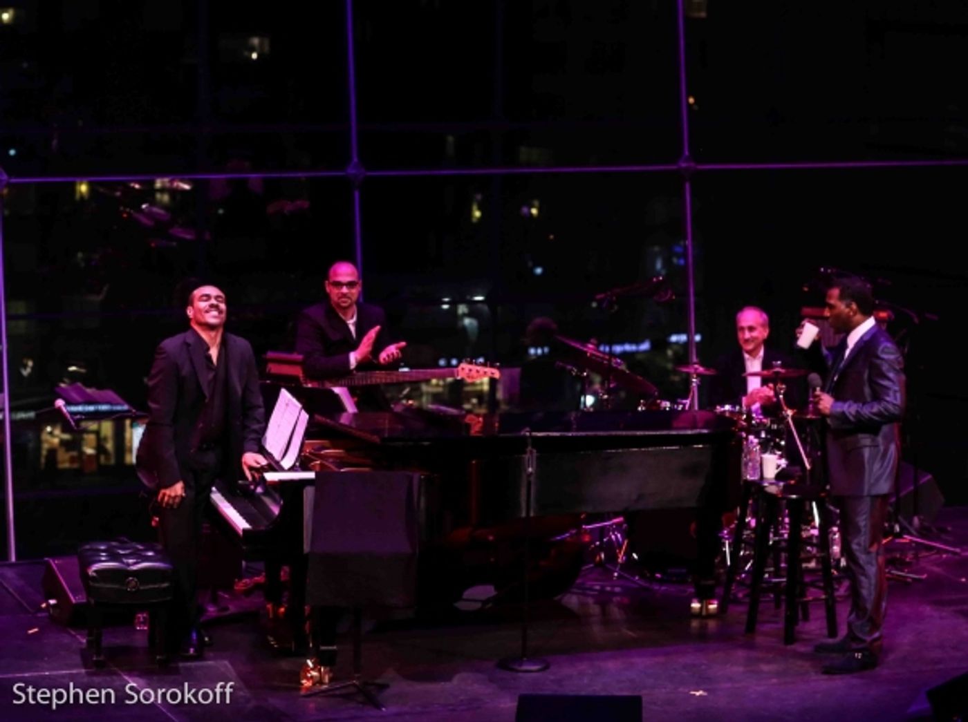 Photo Coverage: Norm Lewis Performs at Lincoln Center's  American Songbook Series Image