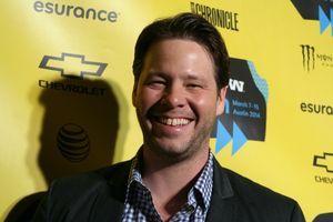 Ike Barinholtz @ BroadwayWorld Ike Barinholtz Photo