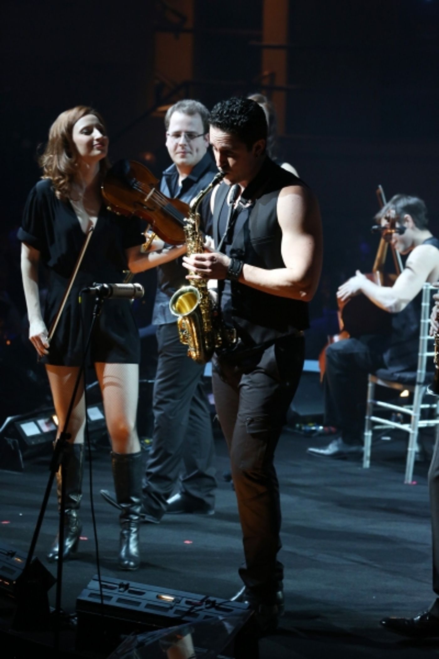 Photo Coverage: Bernadette Peters, Liam Neeson, & Alan Cumming & More Salute Sam Mendes at Roundabout Gala! Photo Coverage: Bernadette Peters, Liam Neeson, & Alan Cumming & More Salute Sam Mendes at Roundabout Gala! Image