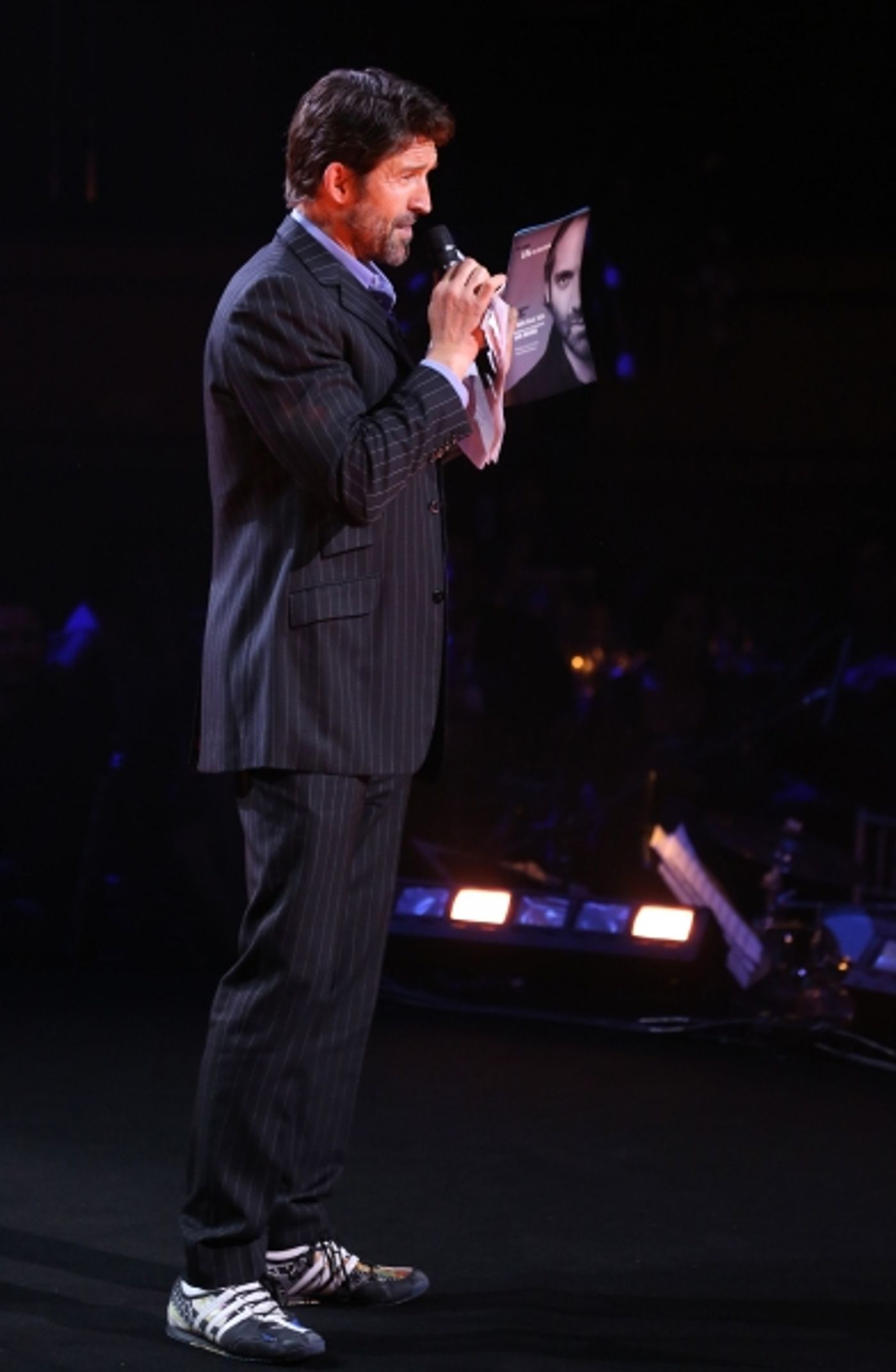 Photo Coverage: Bernadette Peters, Liam Neeson, & Alan Cumming & More Salute Sam Mendes at Roundabout Gala!  Image