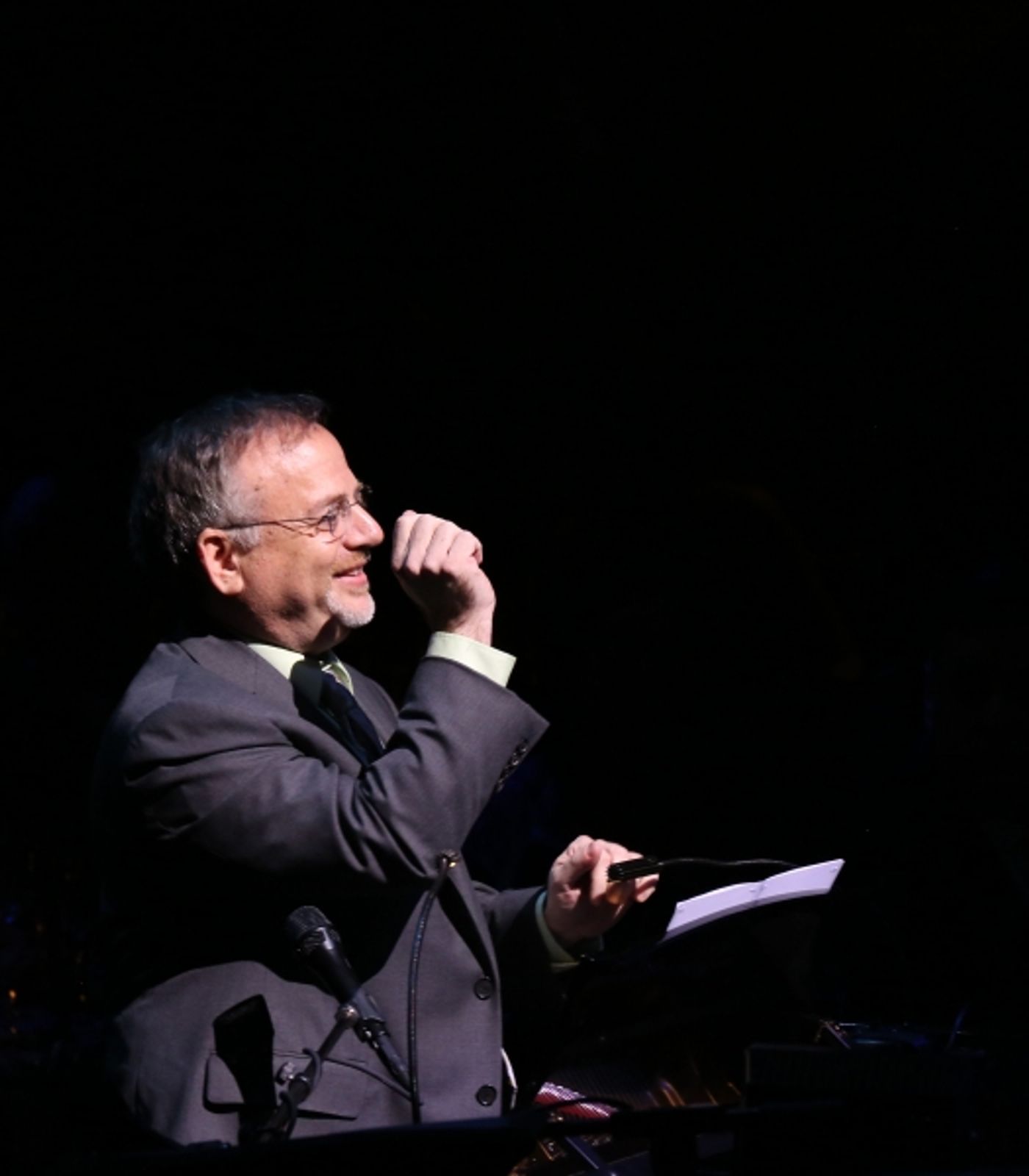Photo Coverage: Bernadette Peters, Liam Neeson, & Alan Cumming & More Salute Sam Mendes at Roundabout Gala!  Image