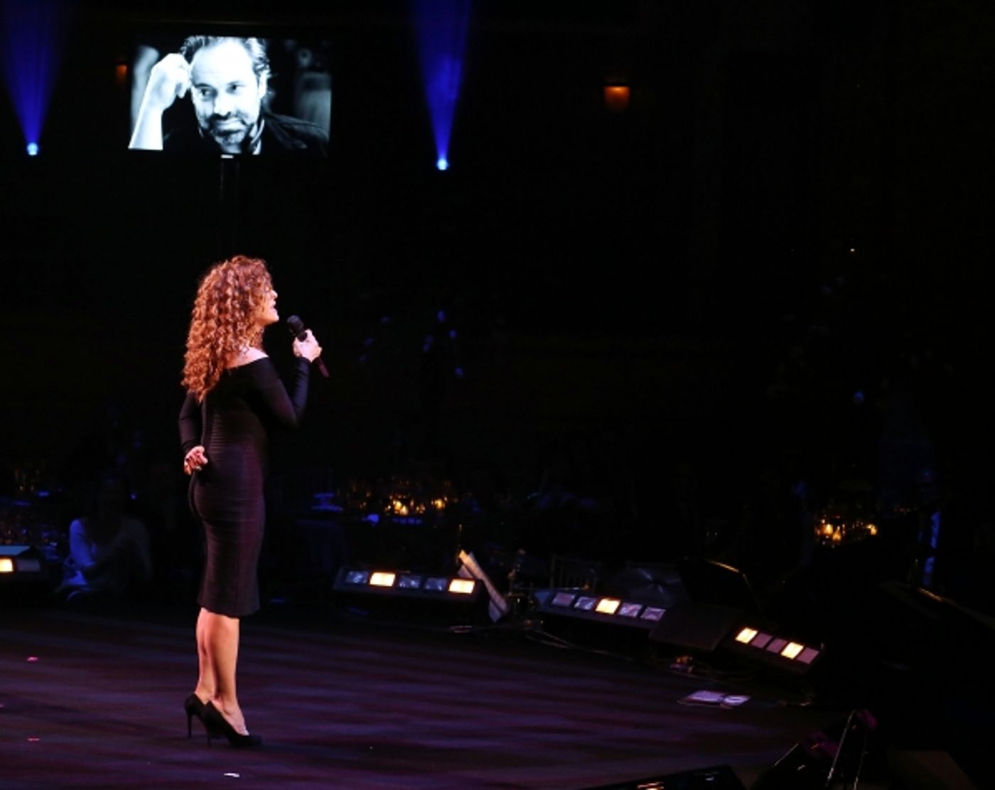Photo Coverage: Bernadette Peters, Liam Neeson, & Alan Cumming & More Salute Sam Mendes at Roundabout Gala!  Image
