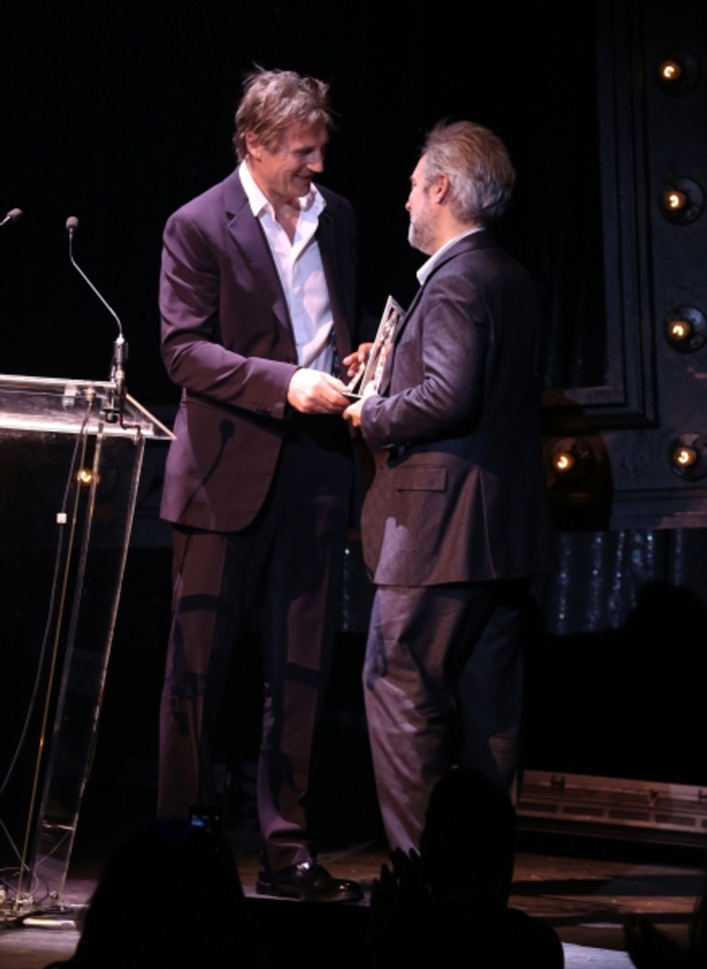 Photo Coverage: Bernadette Peters, Liam Neeson, & Alan Cumming & More Salute Sam Mendes at Roundabout Gala!  Image