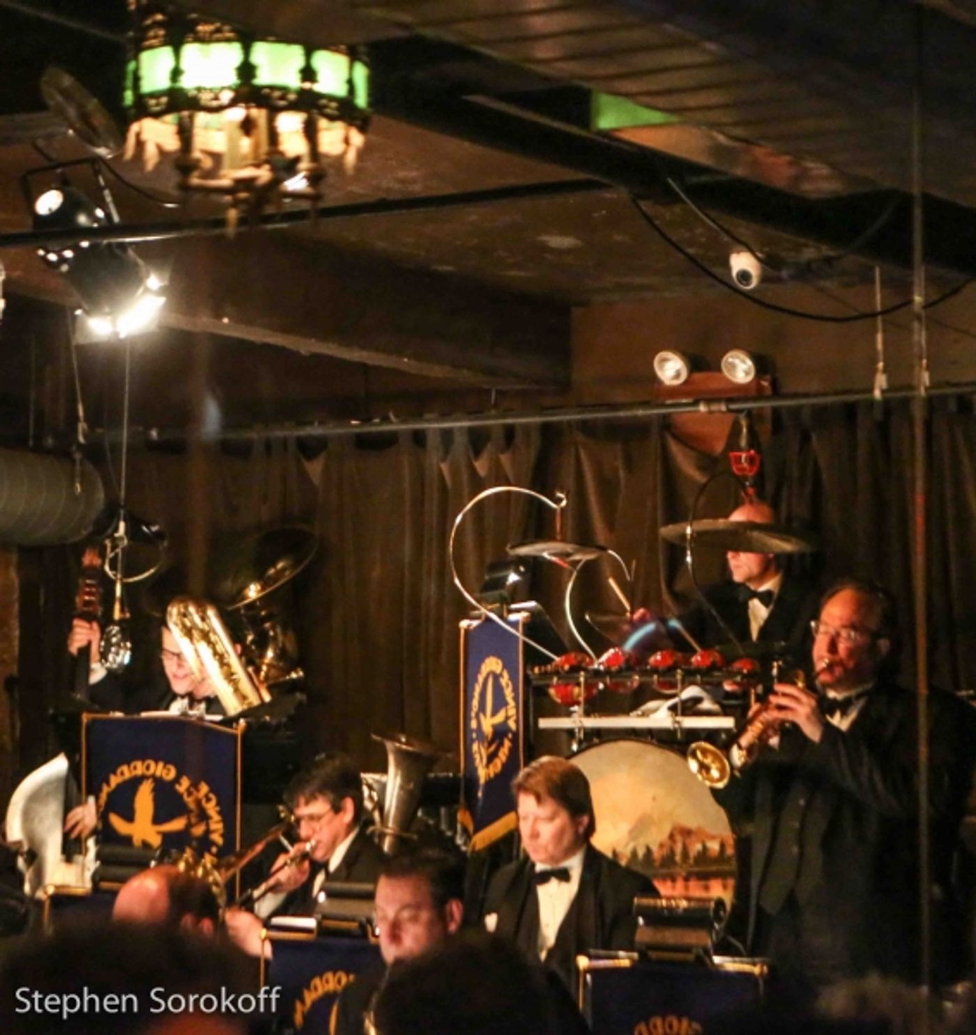 Photo Coverage: Vince Giordano & the Nighthawks Play the Iguana Photo Coverage: Vince Giordano & the Nighthawks Play the Iguana Image