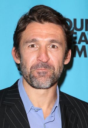 Jonathan Cake  Photo