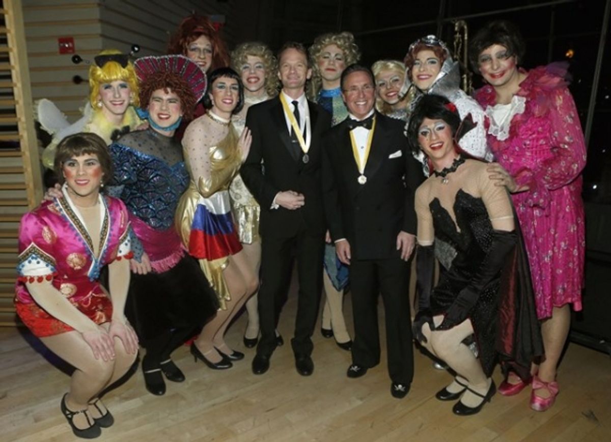 Neil Patrick Harris, Andrew L. Farkas, The Pudding Ladies at 