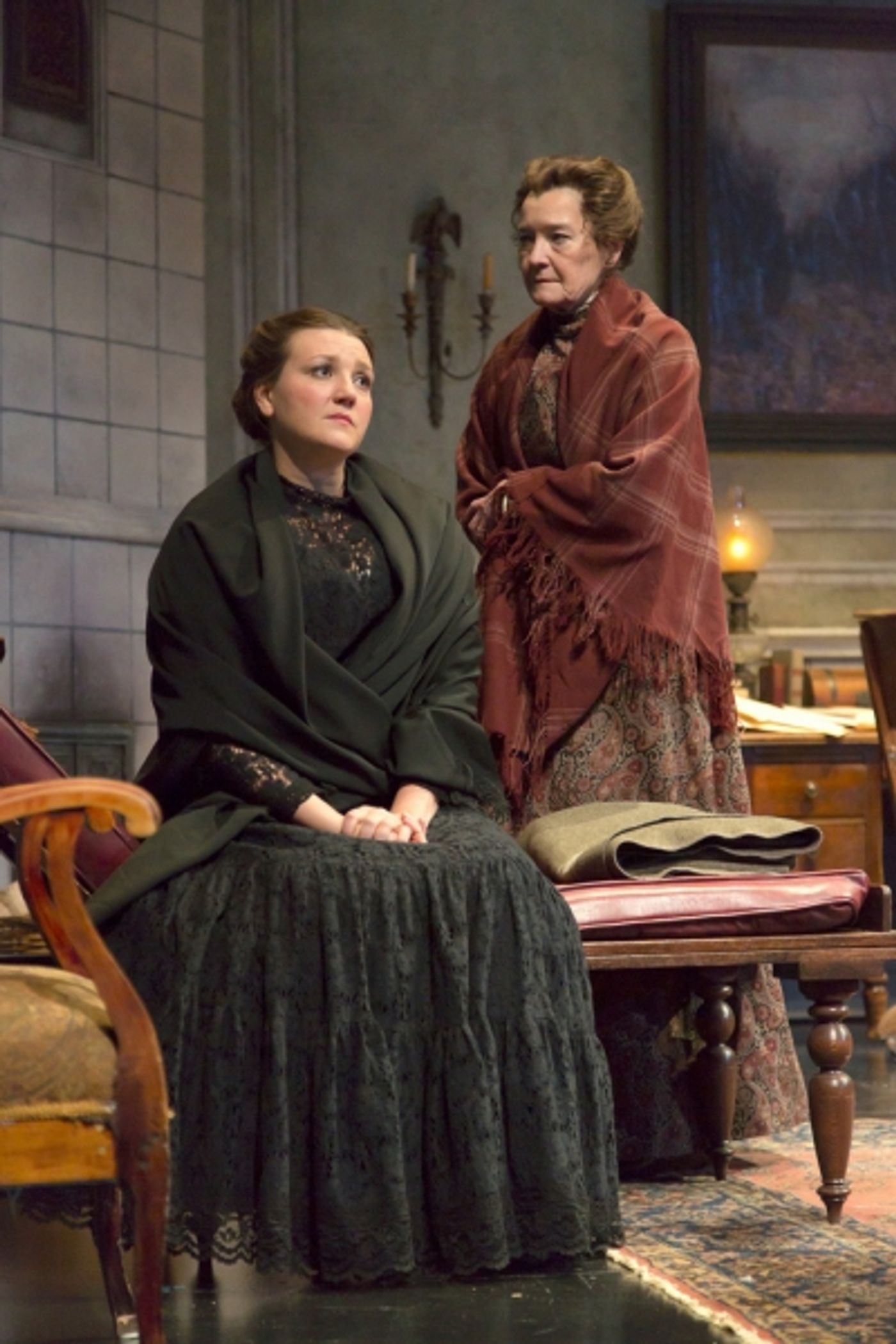 Photo Flash: First Look at Kate Burton & More in Huntington's THE SEAGULL  Image