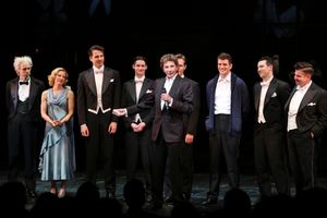  Barry Manilow & Company of HARMONY Photo