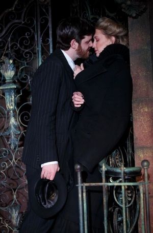 Michael Esper, Nina Arianda Photo