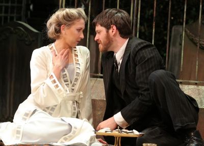 Nina Arianda, Michael Esper Photo