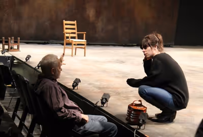 Director Arin Arbus in rehearsal with Michael Pennington (Lear) Photo