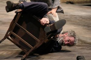 ''O cruel! O you gods!'' Christopher McCann as Gloucester Photo