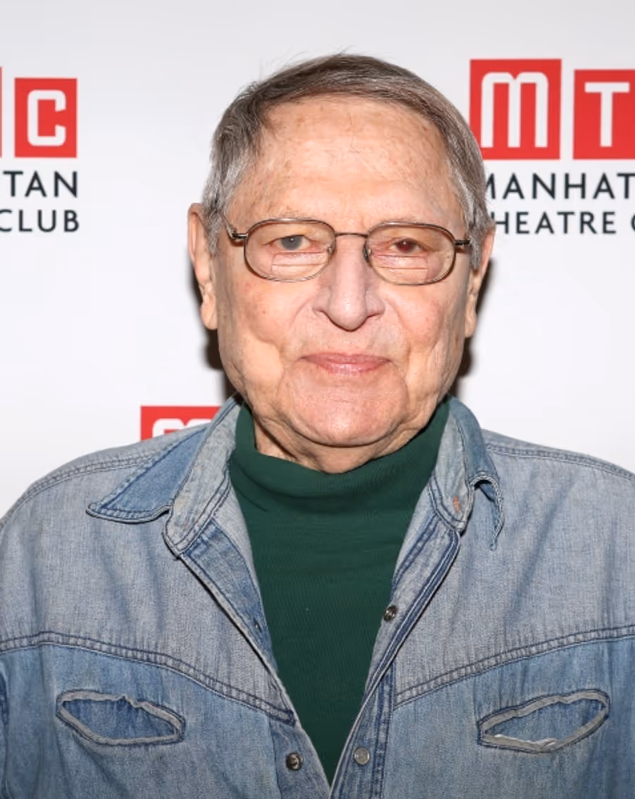 Photo Coverage: Meet the Company of MTC's CASA VALENTINA Image