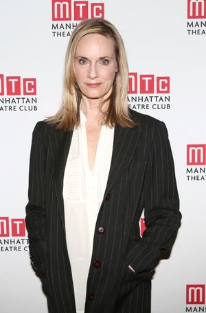 Lisa Emery  Photo