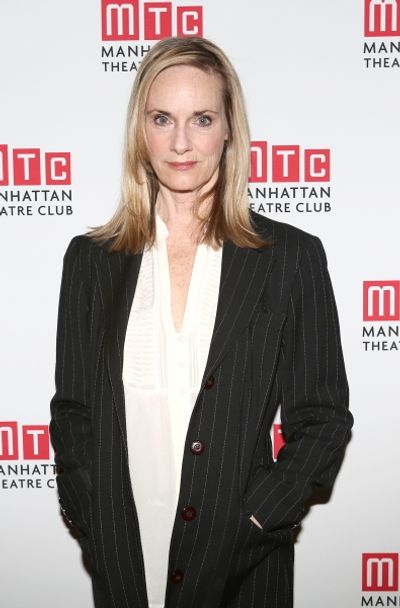 Lisa Emery  Photo