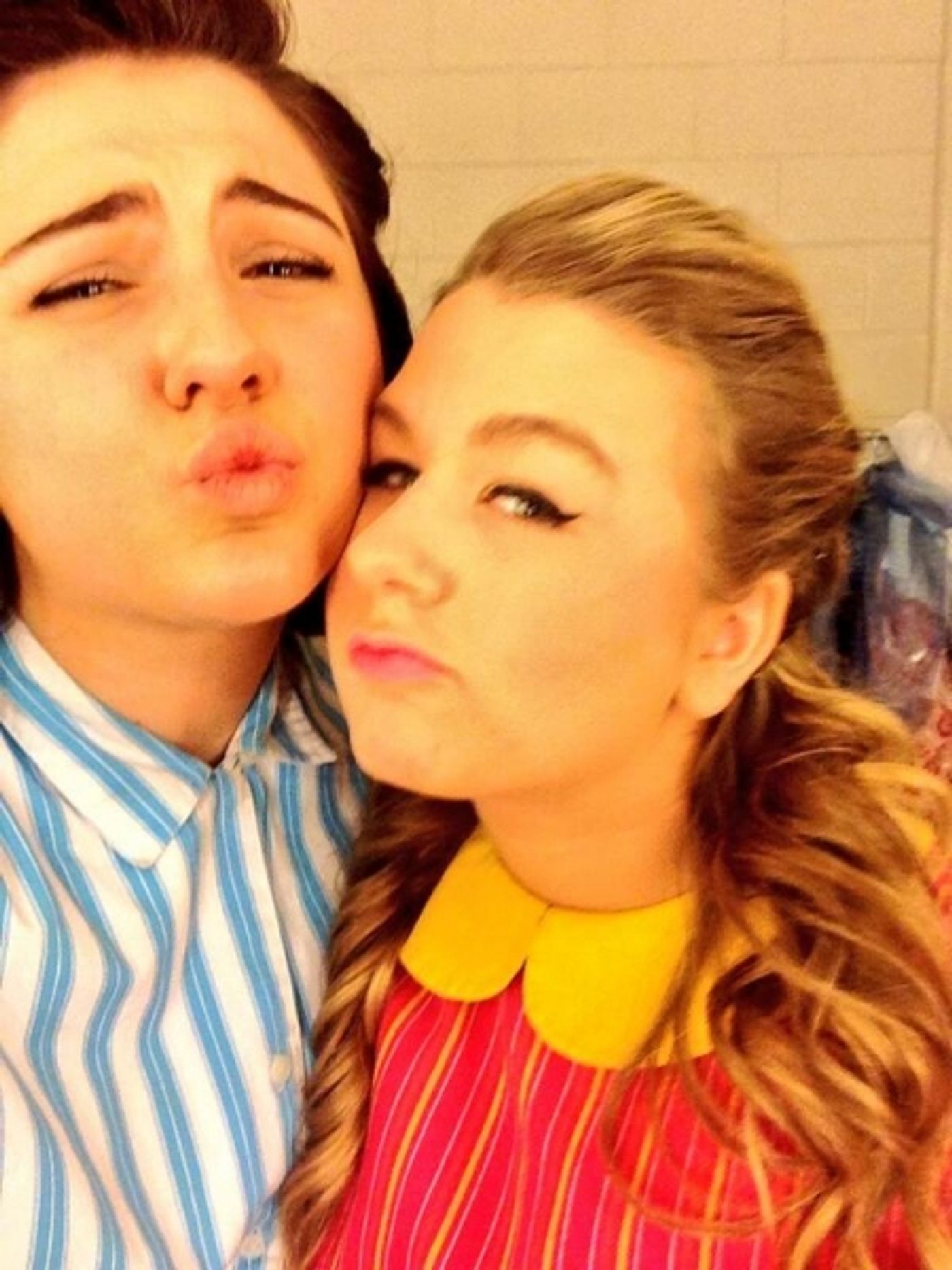 Photo Flash: Saturday Intermission Pics - March 15 - Part 2 - BULLETS OVER BROADWAY's First SIP; Plus 'THREEPENNY,' DISASTER! & More! Photo Flash: Saturday Intermission Pics - March 15 - Part 2 - BULLETS OVER BROADWAY's First SIP; Plus 'THREEPENNY,' DISASTER! & More! Image