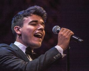 Tommy Ward @ BroadwayWorld Tommy Ward Photo