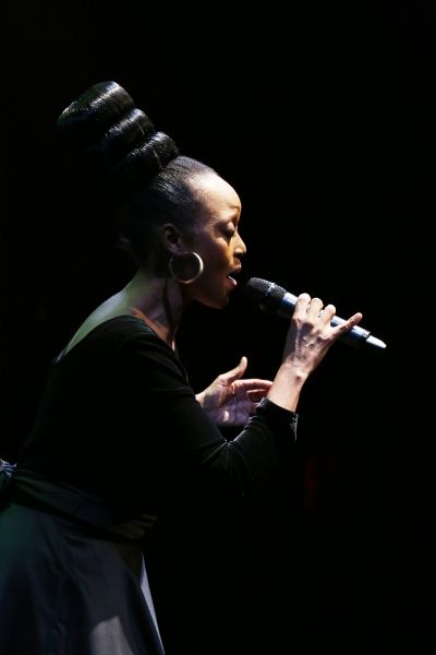 Tsidii Le Loka  Photo