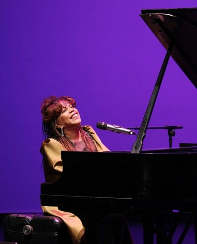 Valerie Simpson  Photo