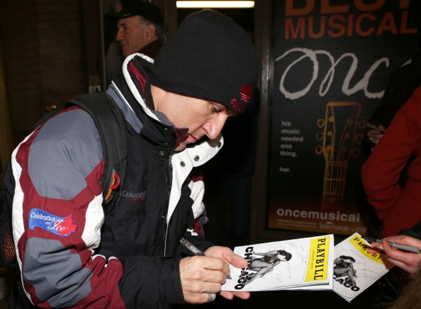Photo Coverage: CHICAGO's New Billy Flynn, Elvis Stojko, Greets Fans at Stage Door  Image