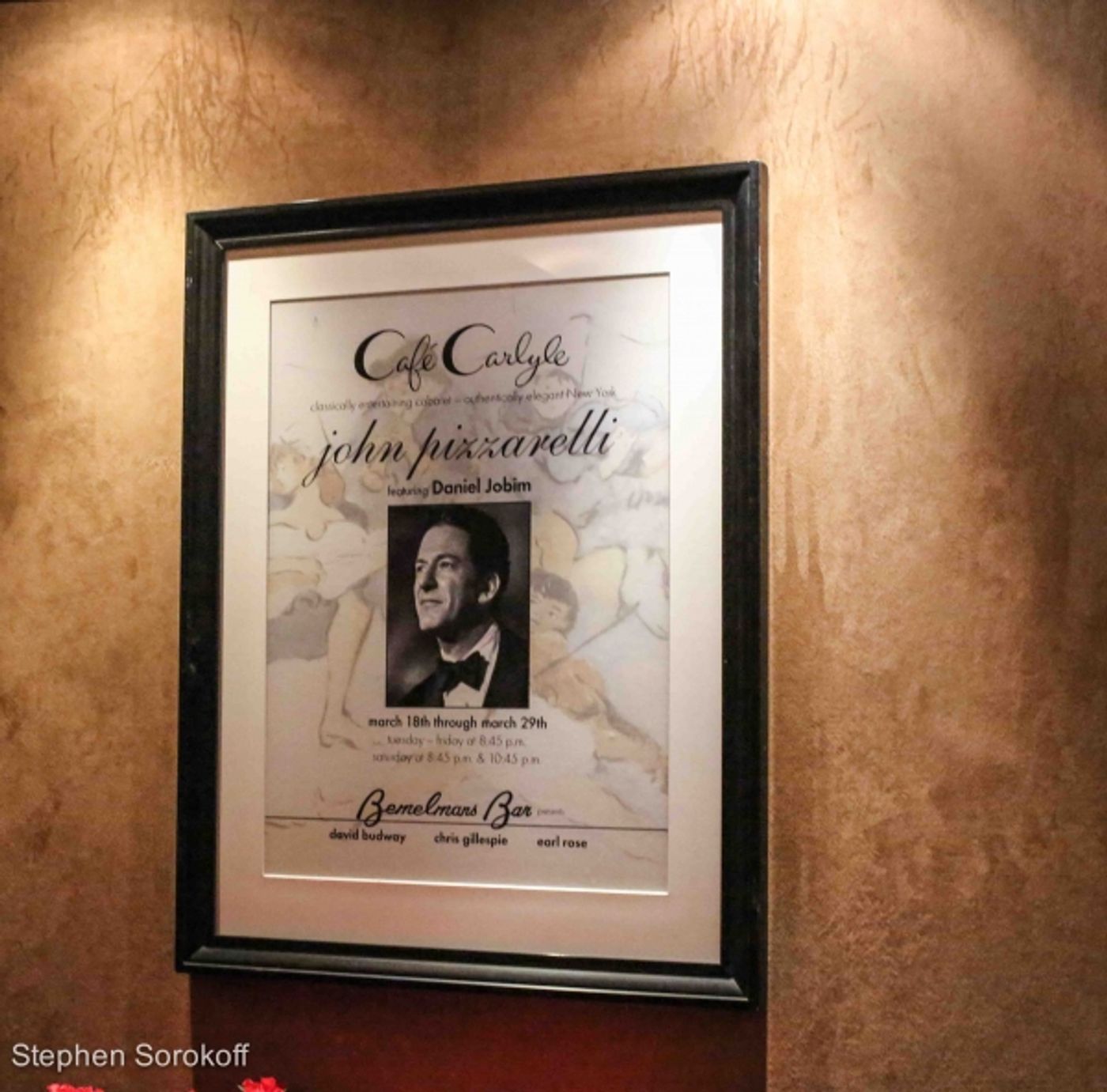 Photo Coverage: John Pizzarelli Brings STRICTLY BOSSA NOVA to Cafe Carlyle  Image