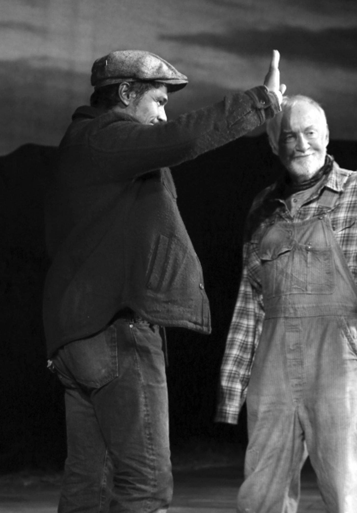 Photo Coverage: James Franco, Chris O'Dowd & Leighton Meester Take First Bows in OF MICE AND MEN  Image