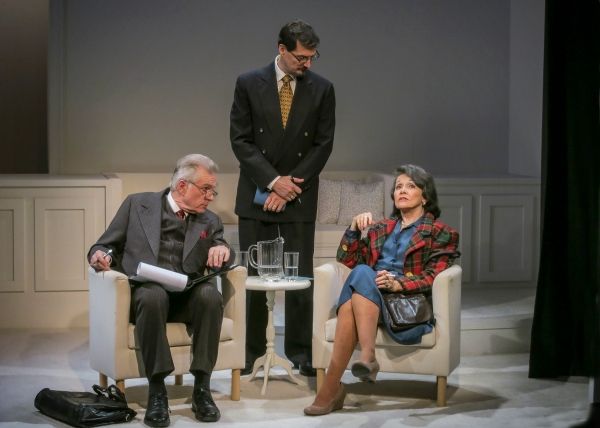 Peter Brouwer (Lester), Jeff Woodman (Burt), Marcia Rodd (Mary McCarthy)  Photo