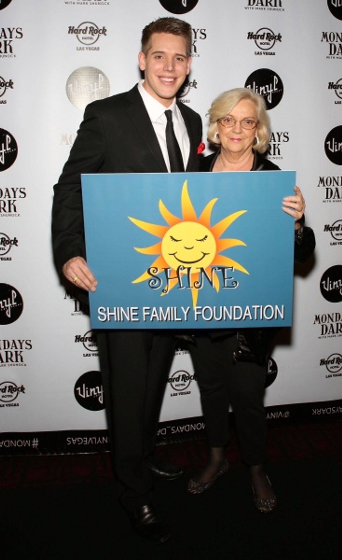 Illusionist Mark Bennick and his mom at 