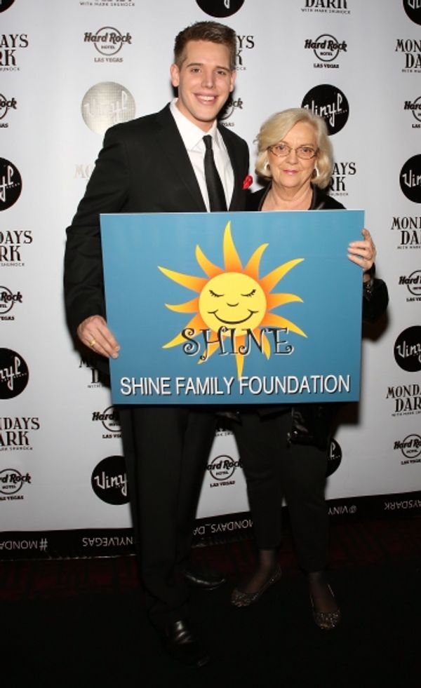 Illusionist Mark Bennick and his mom Photo