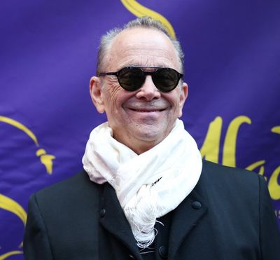 Joel Grey Photo