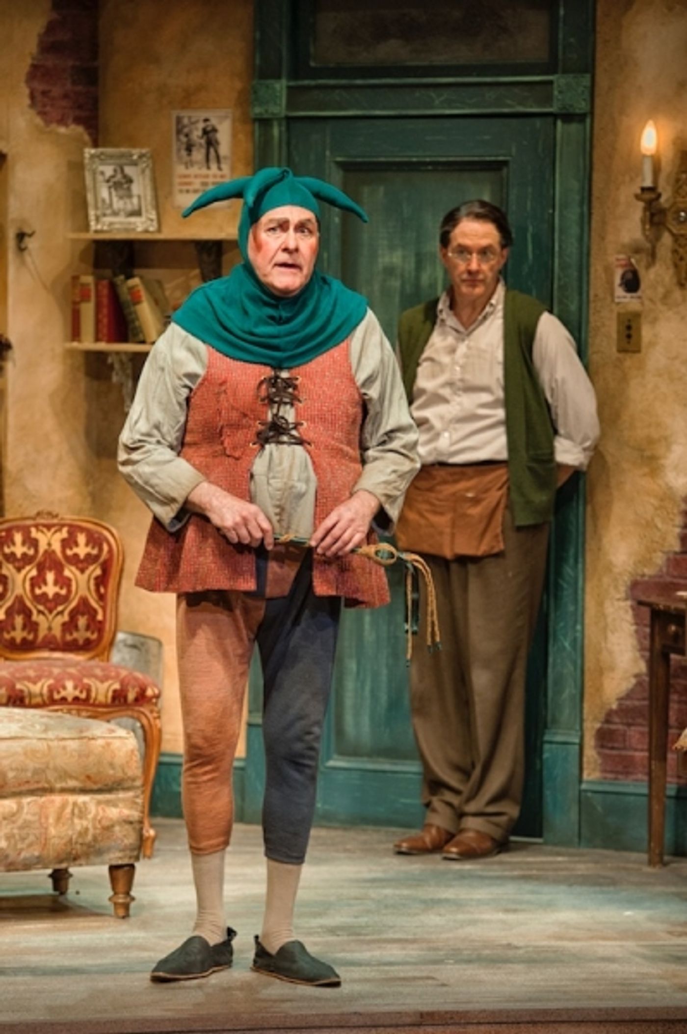 Photo Flash: First Look at Everyman Theatre's THE DRESSER with Carl Schurr, Bruce Randolph Nelson & More!  Image