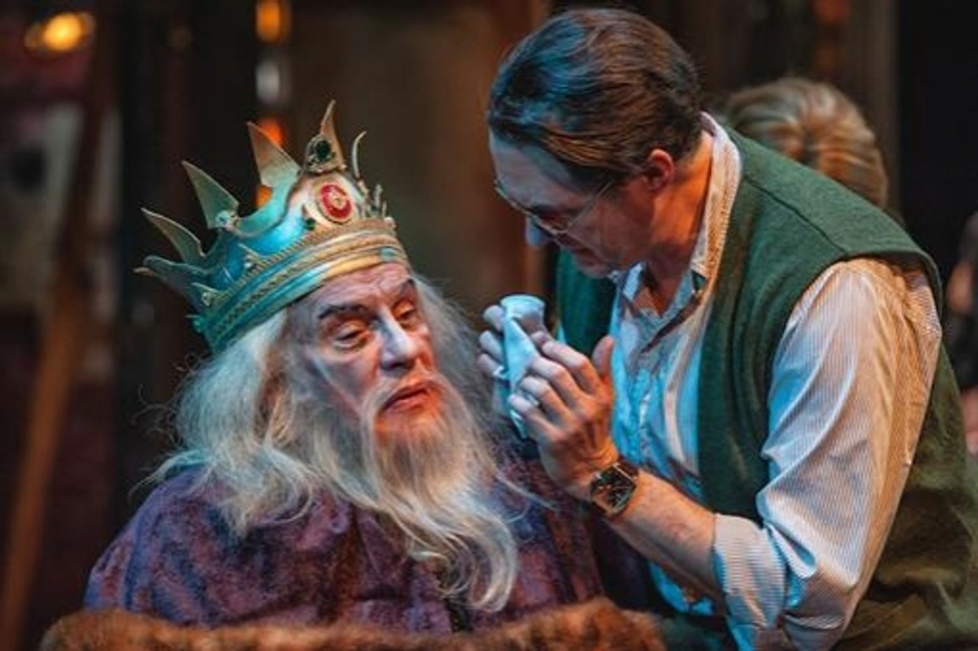 Photo Flash: First Look at Everyman Theatre's THE DRESSER with Carl Schurr, Bruce Randolph Nelson & More!  Image