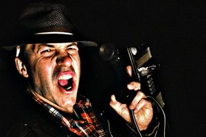 Travis Reiff is Jackie Photo