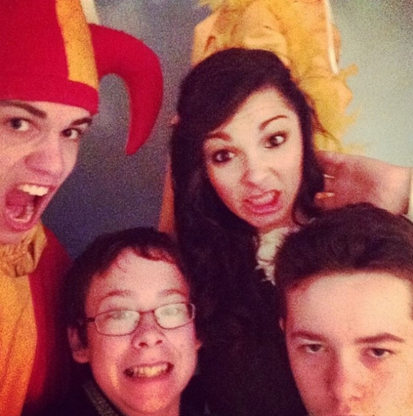 Photo Flash: Saturday Intermission Pics, 3/22, Part 2- Dogs Get in on the Action, Off-Broadway's BARDY BUNCH 1st SIP, and More! Photo Flash: Saturday Intermission Pics, 3/22, Part 2- Dogs Get in on the Action, Off-Broadway's BARDY BUNCH 1st SIP, and More! Image