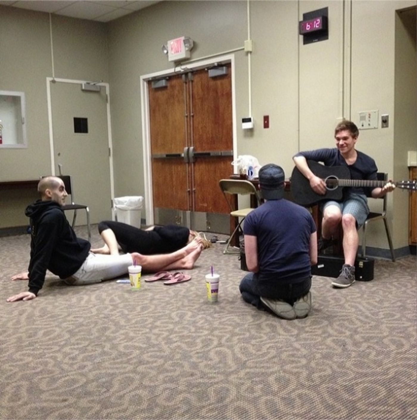 Photo Flash: Saturday Intermission Pics, 3/22, Part 2- Dogs Get in on the Action, Off-Broadway's BARDY BUNCH 1st SIP, and More! Photo Flash: Saturday Intermission Pics, 3/22, Part 2- Dogs Get in on the Action, Off-Broadway's BARDY BUNCH 1st SIP, and More! Image