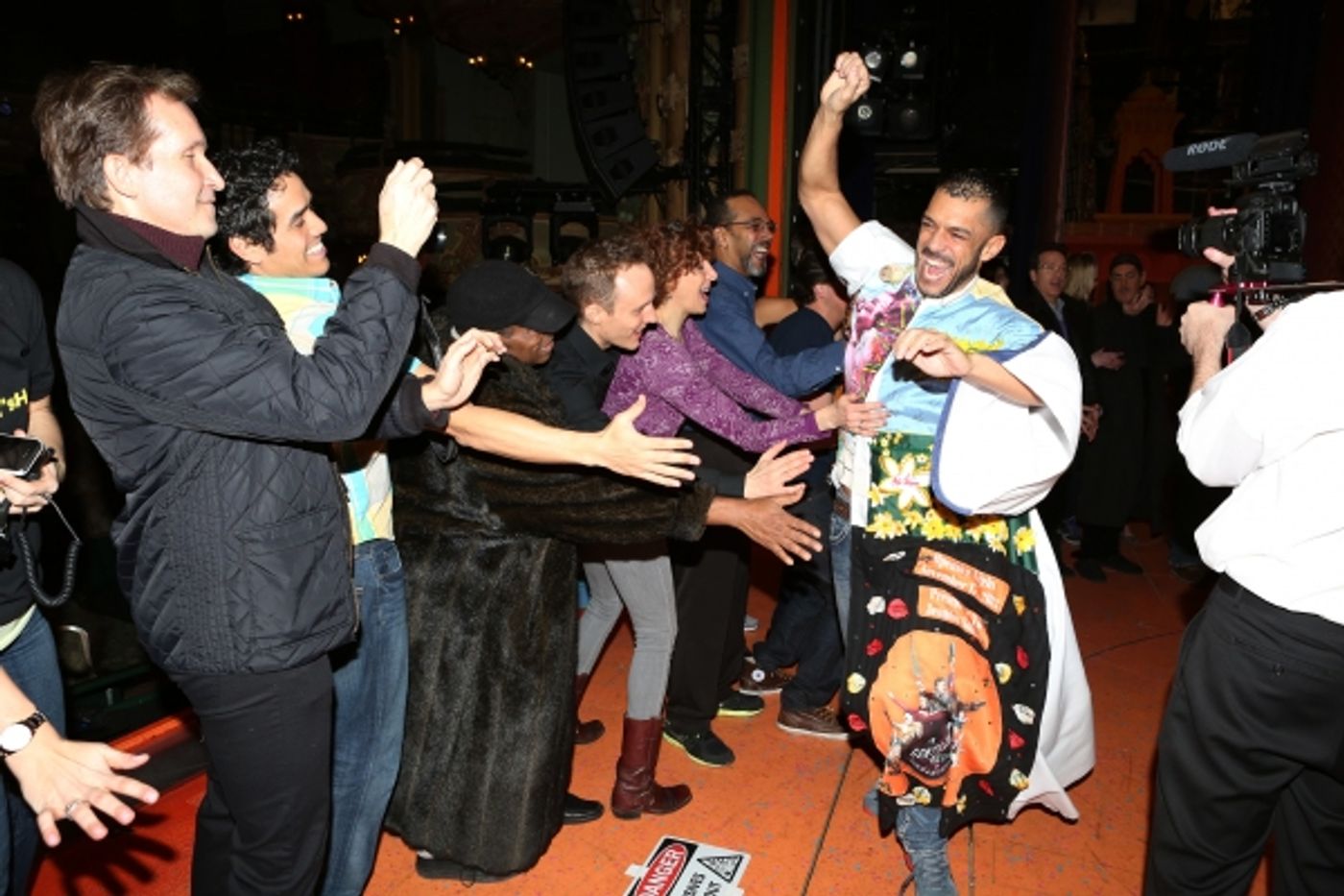Photo Coverage: Inside the ALADDIN Gypsy Robe Ceremony  Image