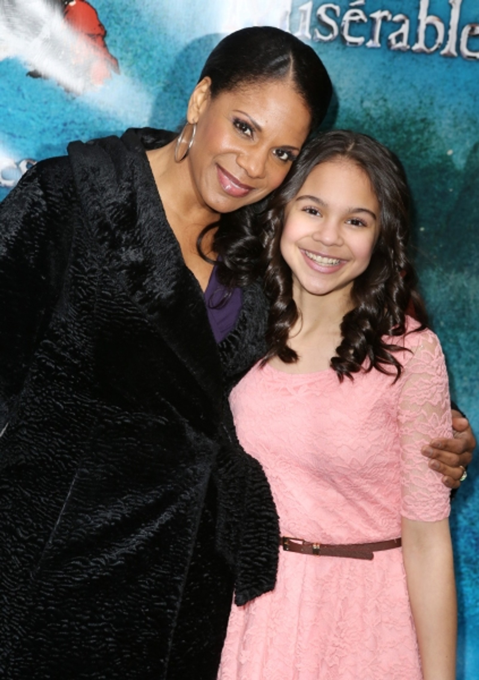 Photo Coverage: Inside LES MISERABLES' Opening Night Theatre Arrivals — photo 34 of 45