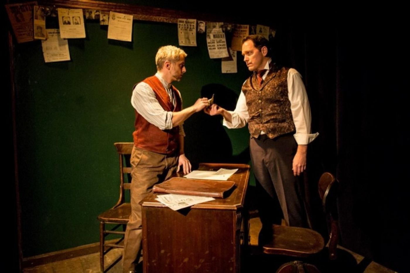 Photo Flash: Den Theatre's THE ROPER, Now Playing Through 4/13  Image