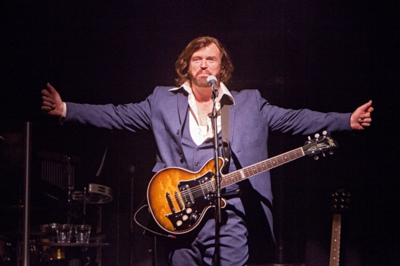 Photo Flash: THE AUSTRALIAN BEE GEES SHOW Celebrates 1,000 Performances in Las Vegas  Image