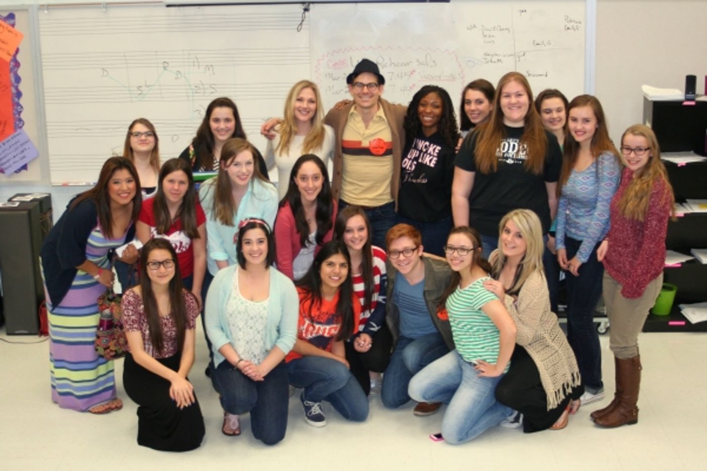 Photo Coverage: Cast Members of WICKED Visit Local High School  Image