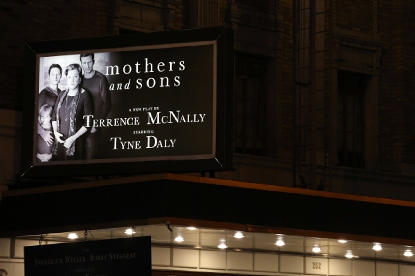 Photo Coverage: Tyne Daly & MOTHERS AND SONS Cast Takes Opening Night Bows!  Image