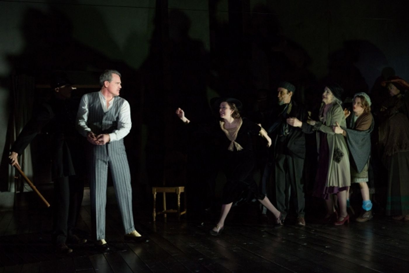 Photo Flash: First Look at Michael Park, Laura Osnes, Mary Beth Peil and More in Atlantic Theater's THE THREEPENNY OPERA  Image