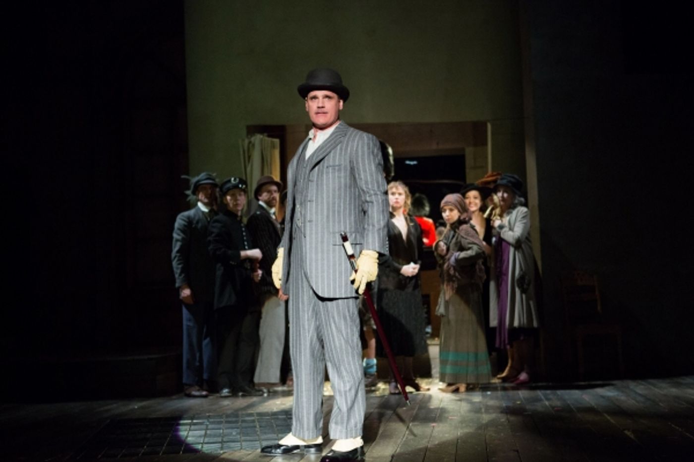 Photo Flash: First Look at Michael Park, Laura Osnes, Mary Beth Peil and More in Atlantic Theater's THE THREEPENNY OPERA  Image