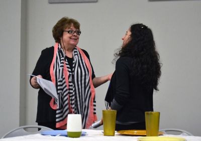 Lavinia Hart, Annie Keris Photo