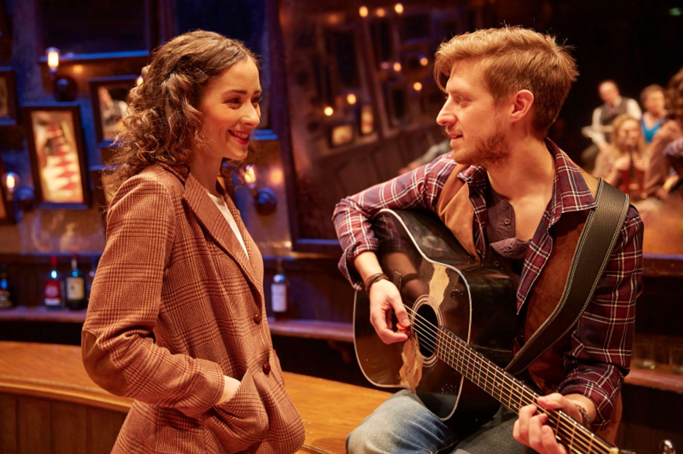 Photo Flash: First Look at Arthur Darvill in West End's ONCE  Image